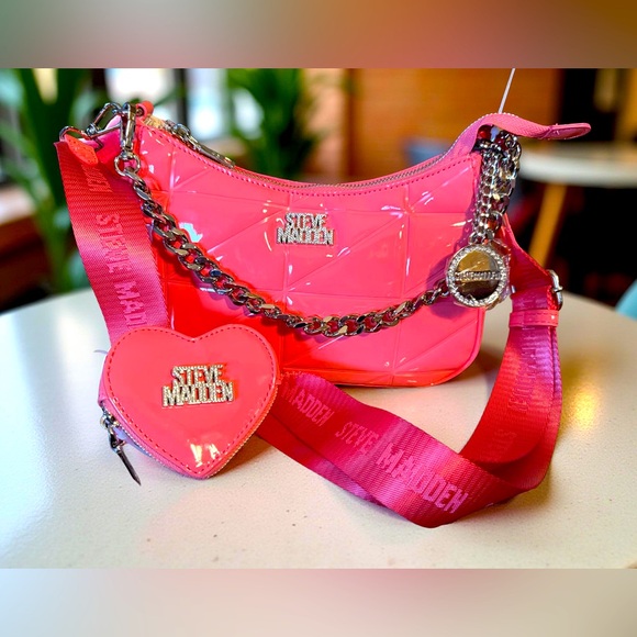 Steve Madden Handbags - Steve Madden NWT Stunning Coral Sunset BPOSIE Chain Strap Crossbody Bag (P114)